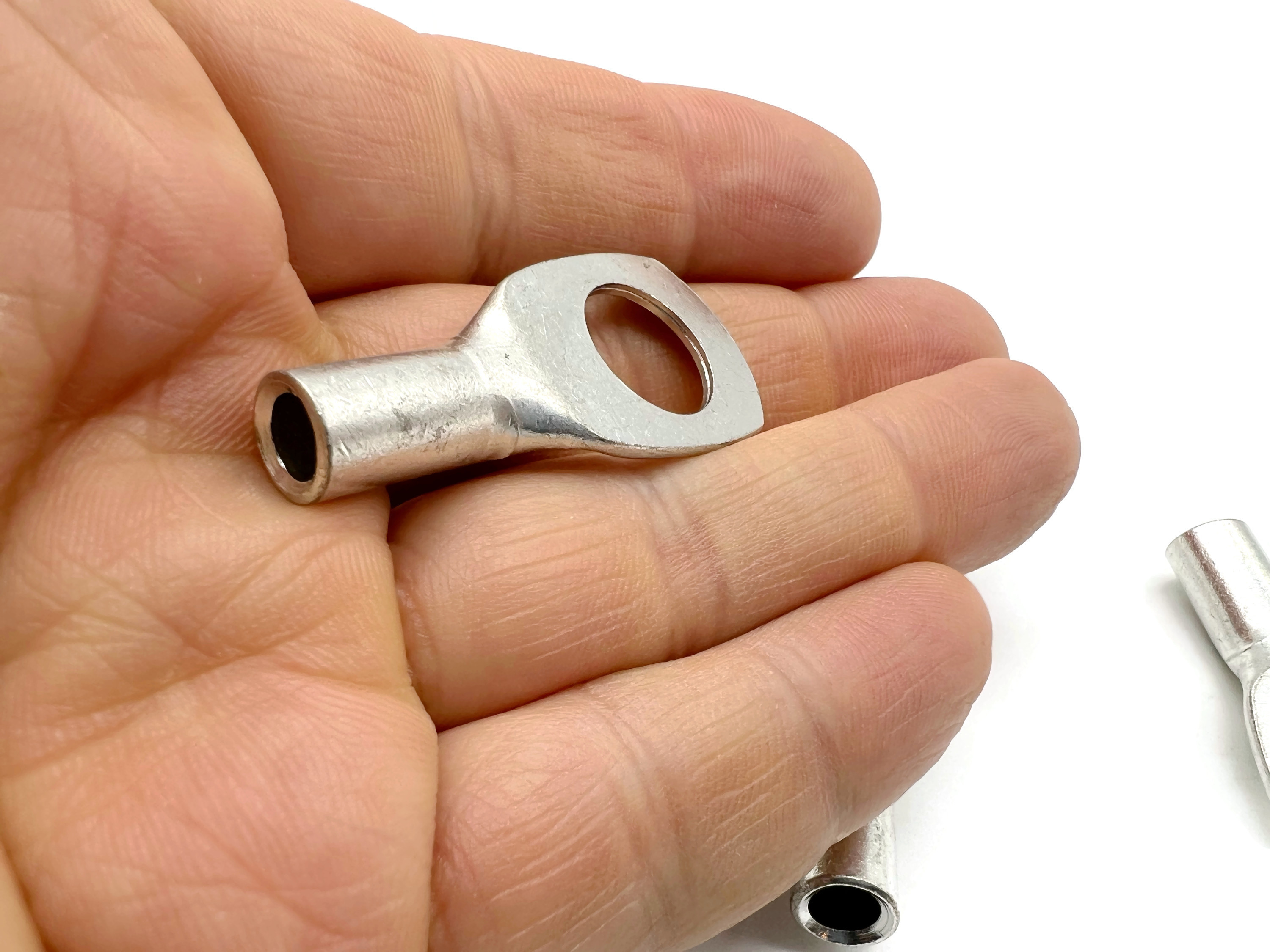 Kabelschuh 16mm2 M12 4x für Batteriekabel ideal zum Verbinden von 16 mm² Kabeln - Vorschau 4