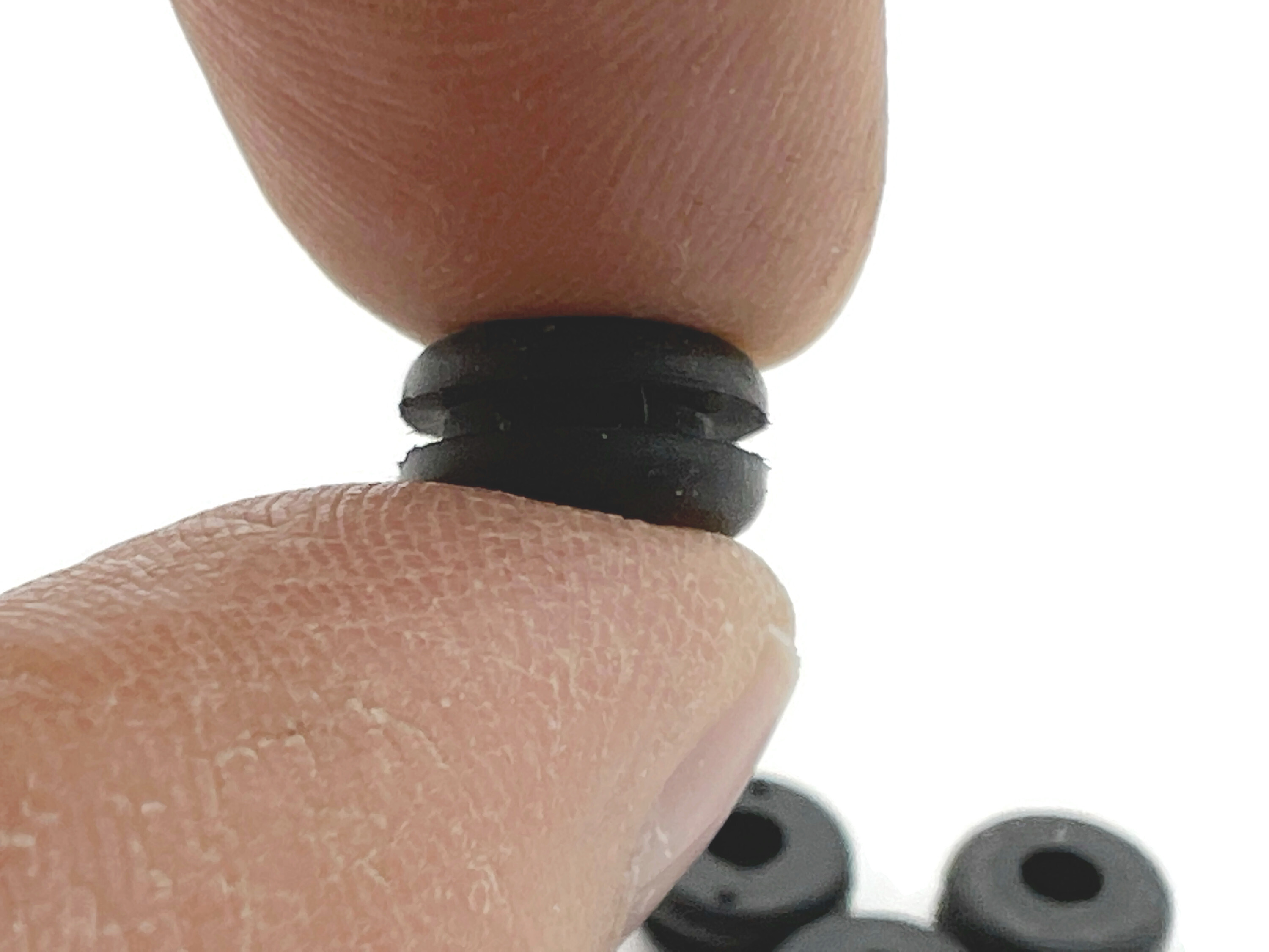 Kabeltülle 10x 4mm offen Membrandurchführung schwarz hitzebeständig 30 bis 90 Grad - Vorschau 4