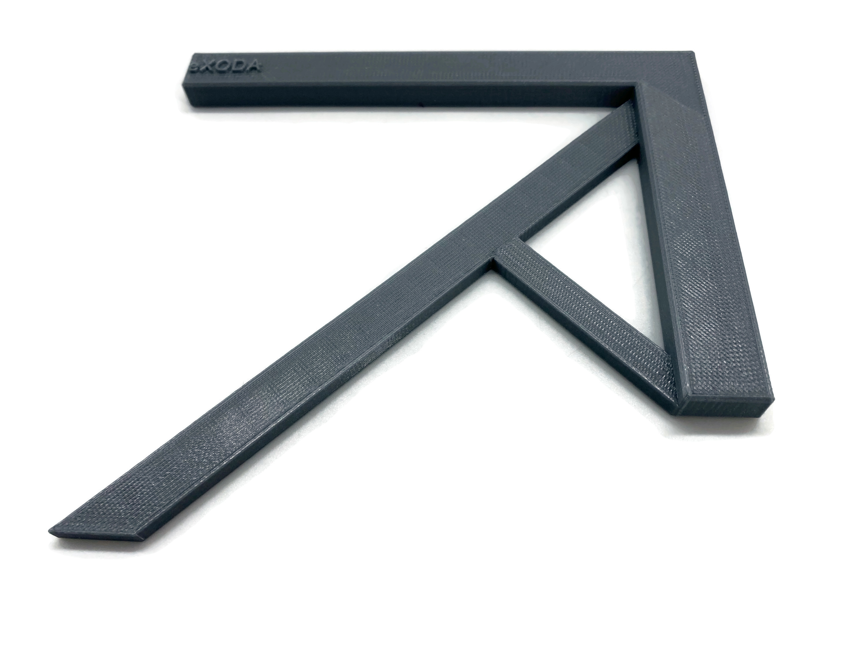 Zentrierwinkel für Rundmaterial und rechteckige Objekte - Mittenfinder aus Polyactid 14,8 cm x 14,3 cm für präzise Zentrumsermittlung