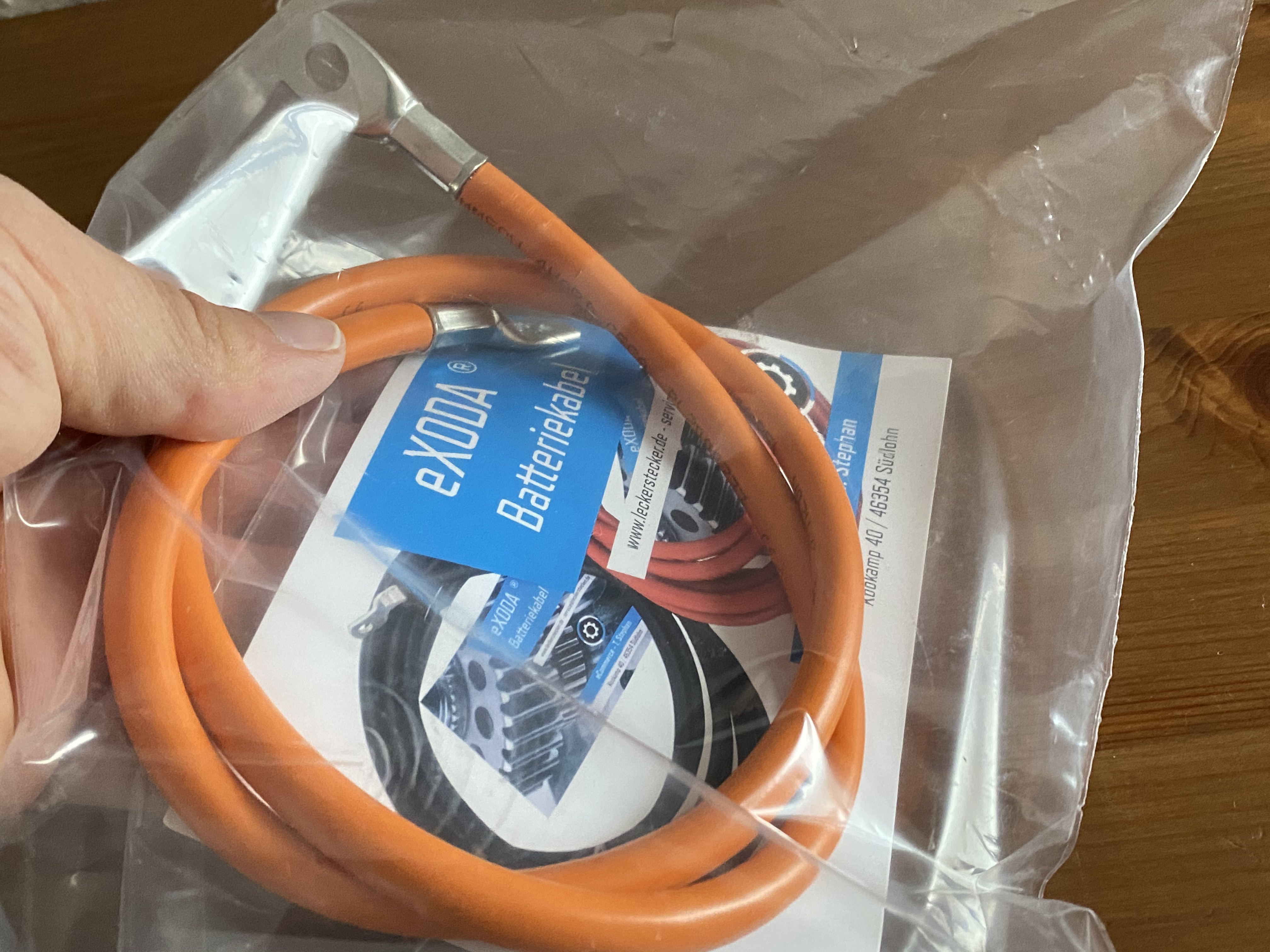 Batteriekabel 25 mm² 75cm mit Kabelschuhen M8 Orange hohe Materialqualität flexibles Kabel - Vorschau 3