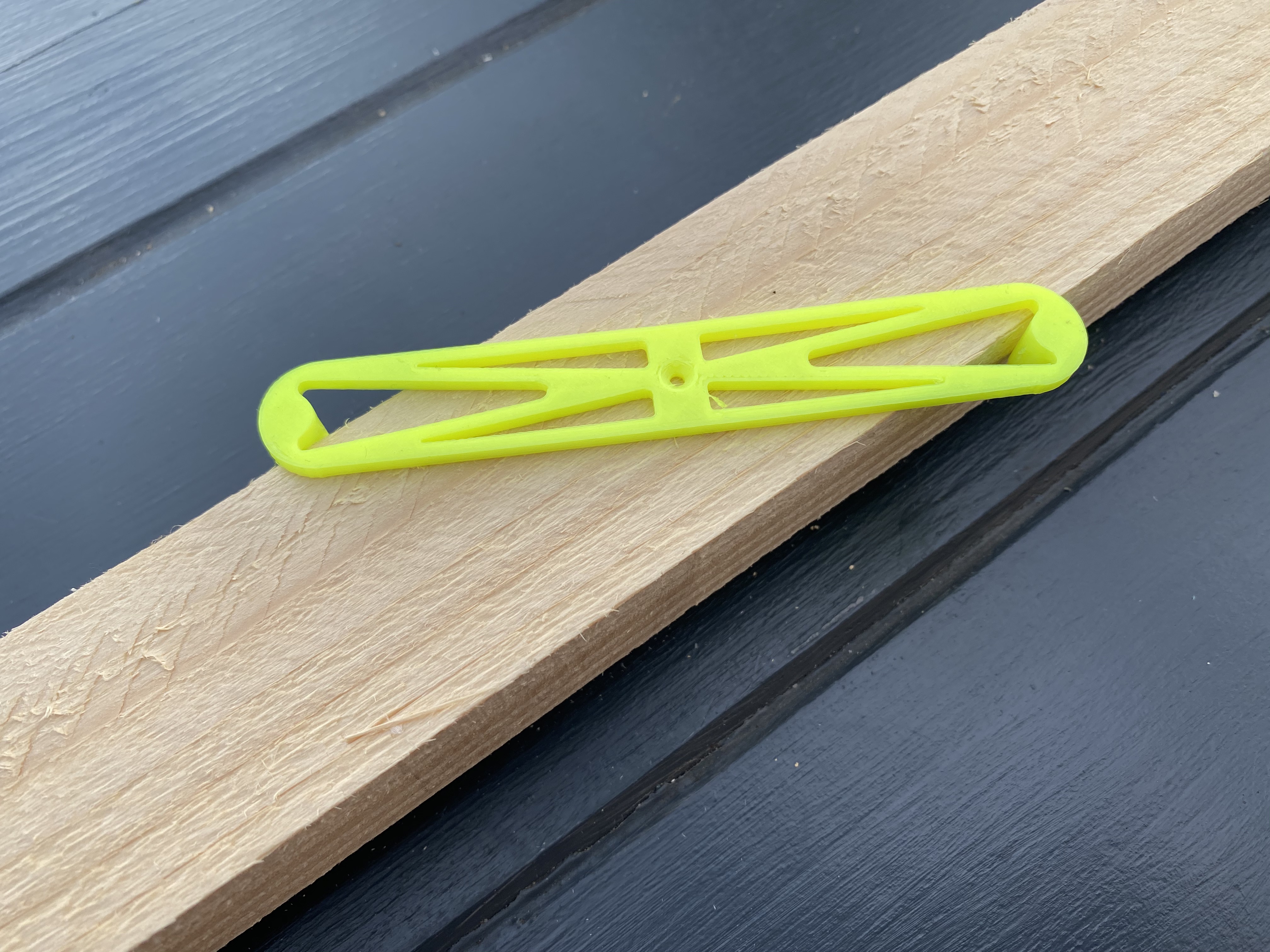 Mittenfinder für die Holzbearbeitung Mittelmesser Neon bis 10 cm für exakte Linien - Vorschau 2