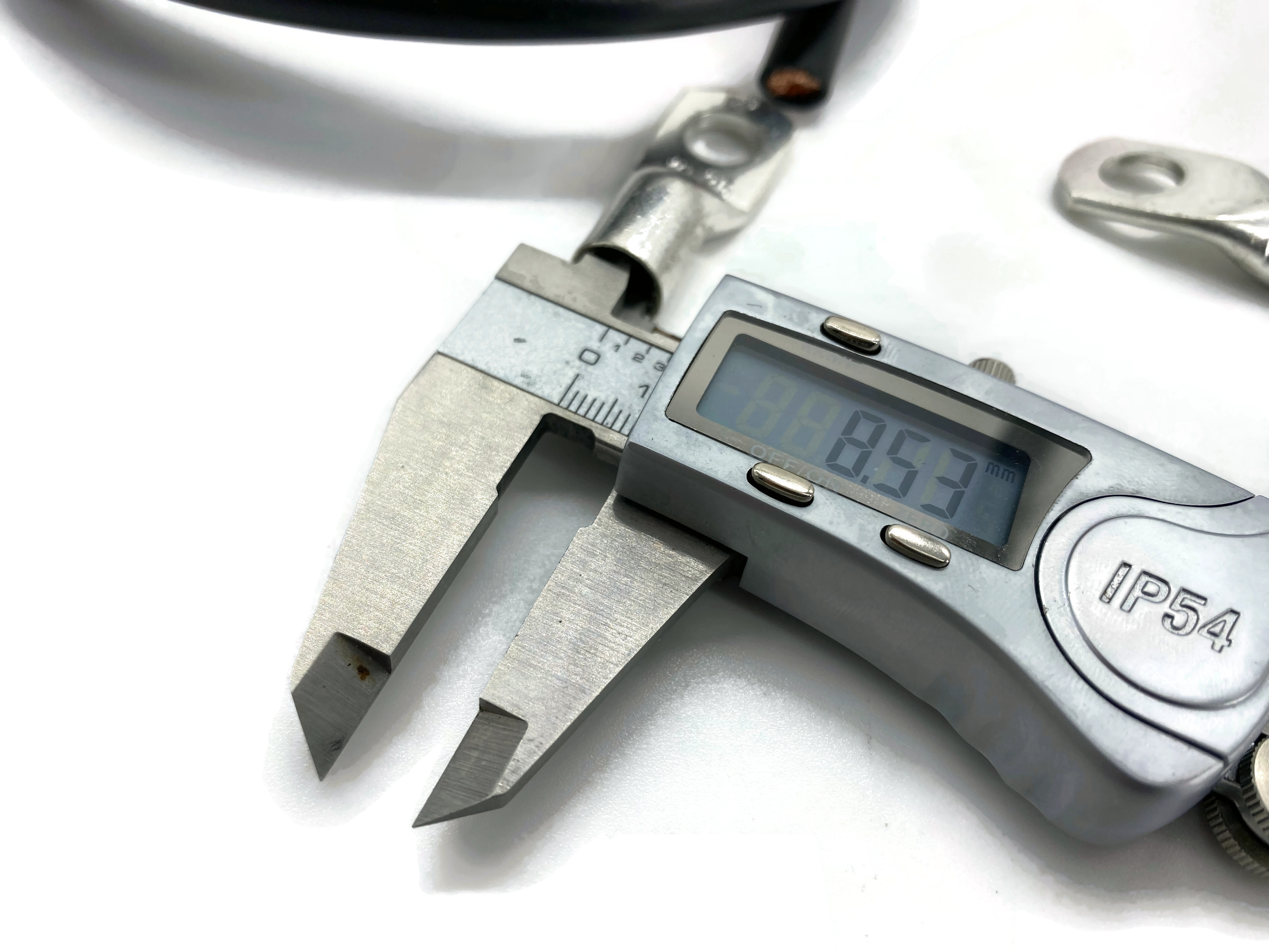 Kabelschuh 35mm2 M10 4x Ringöse mit jeweils 1m Kabel rot und schwarz - Vorschau 3