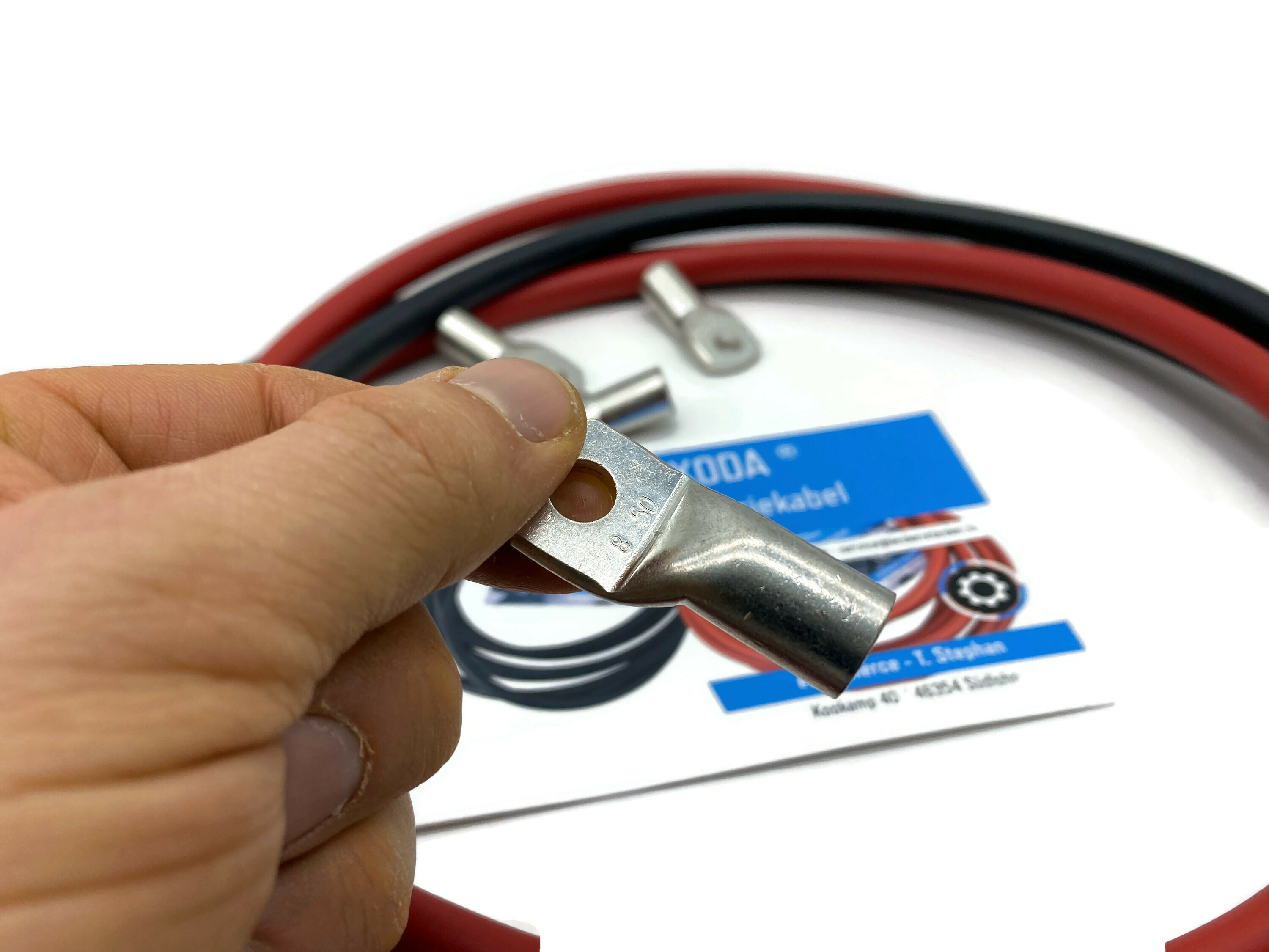 70mm2 Batteriekabel Set 2m Rot Schwarz 4x M8 Kabelschuh für zuverlässige Verbindungen - Vorschau 4