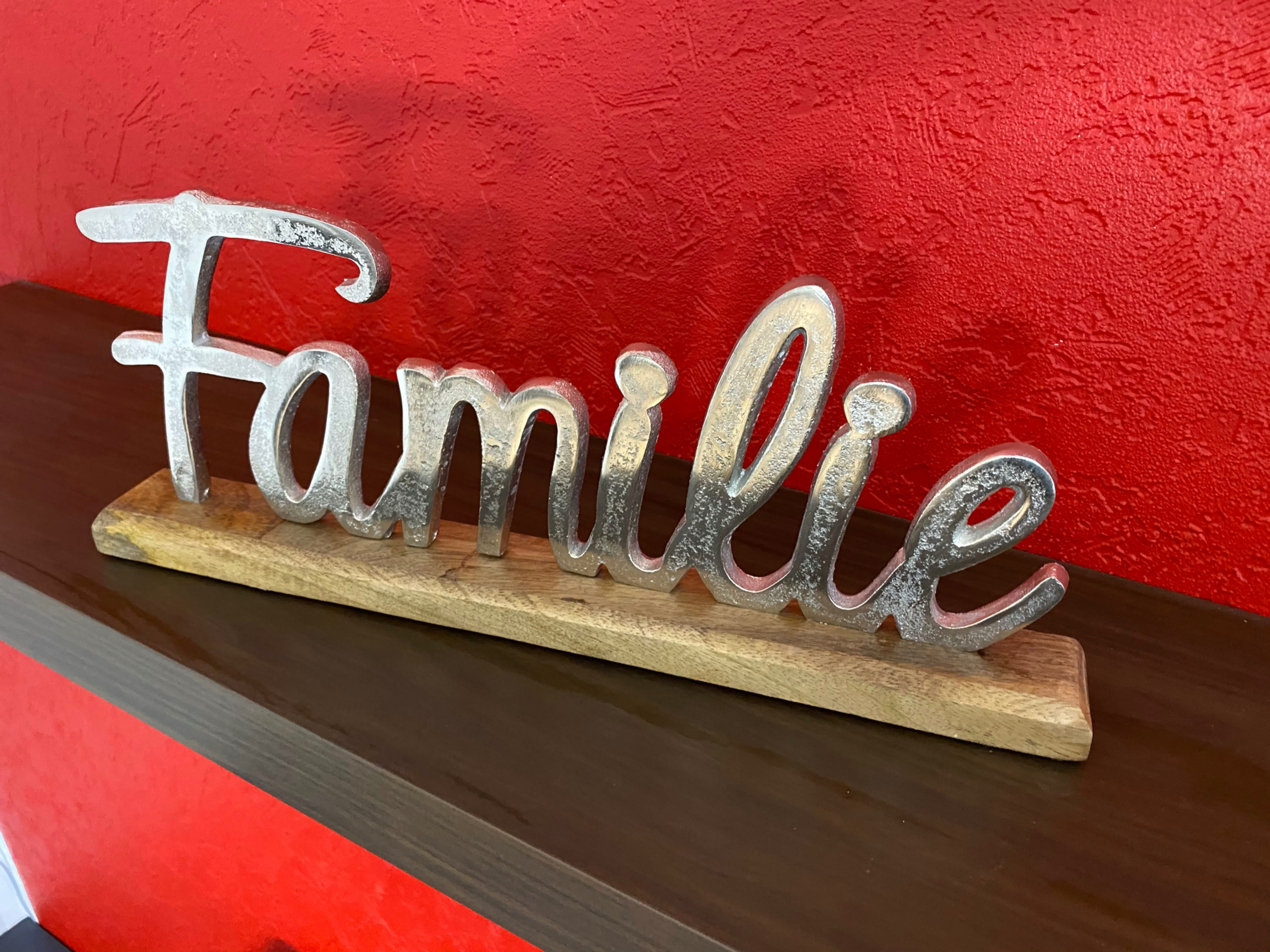 Schriftzug Familie Aluminium auf Mangoholz Sockel Deko Design - Vorschau 4