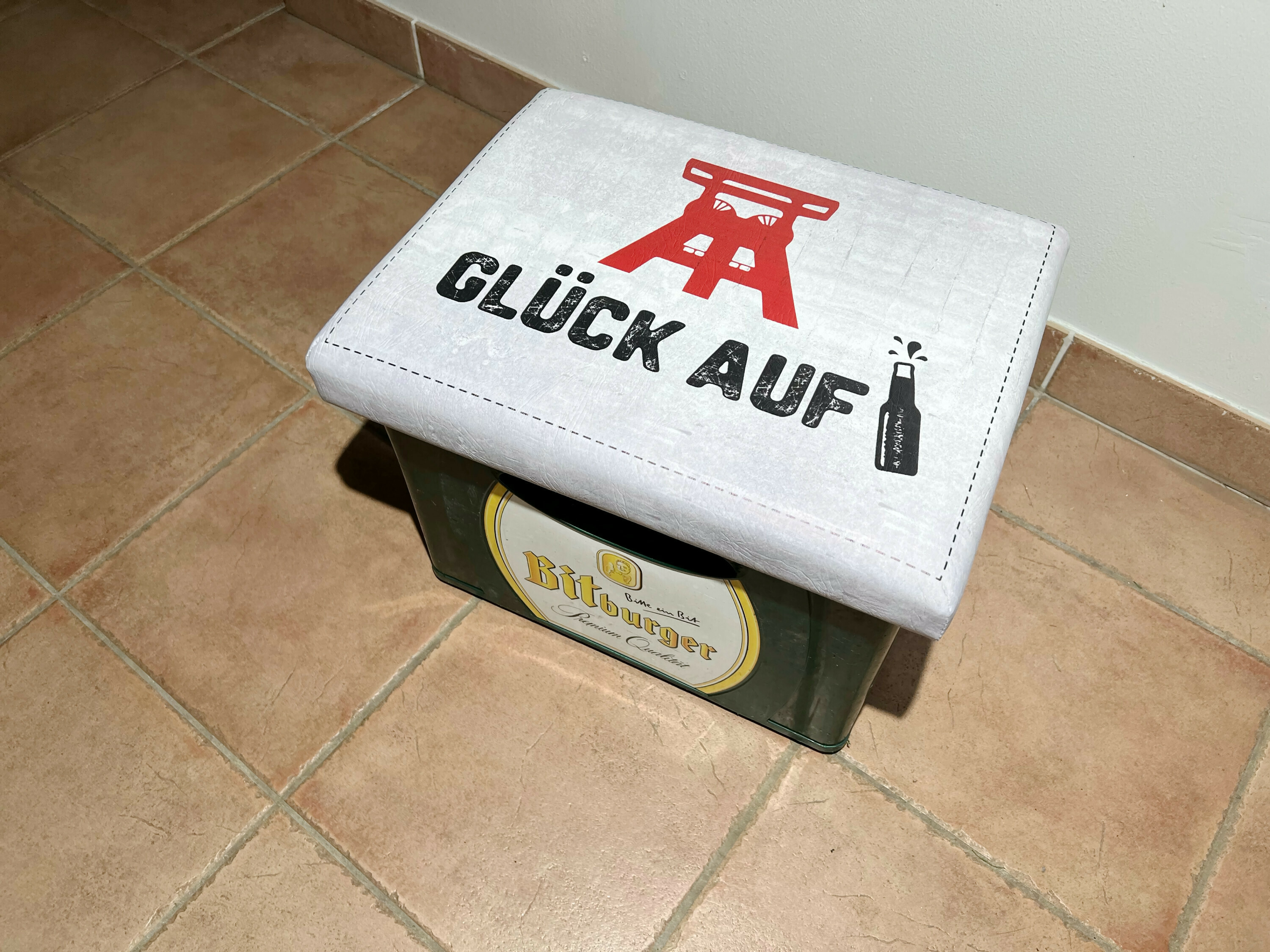Bierkistensitzauflage mit Glück Auf Kasten Spruch - datt gehört auf Schalke - Vorschau 4
