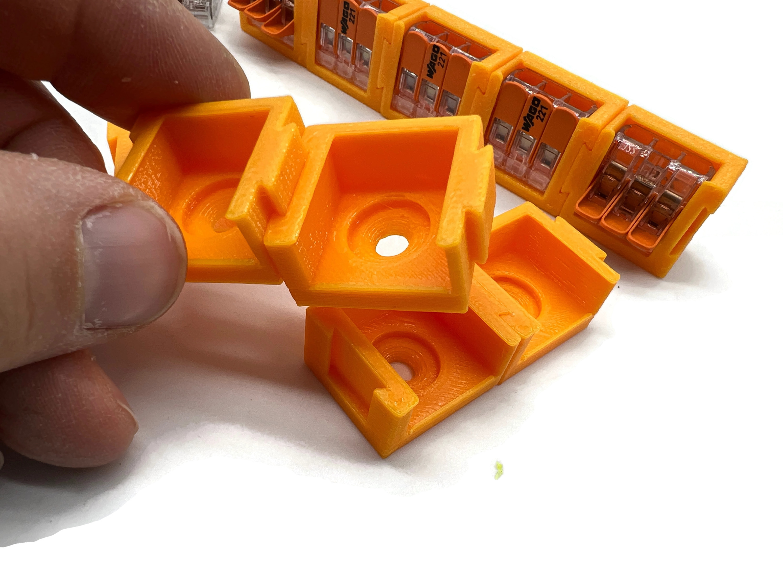 10x Halterung für Wago Typ 221 413 3polige Halterungen für 4mm2 Kabel - Vorschau 2