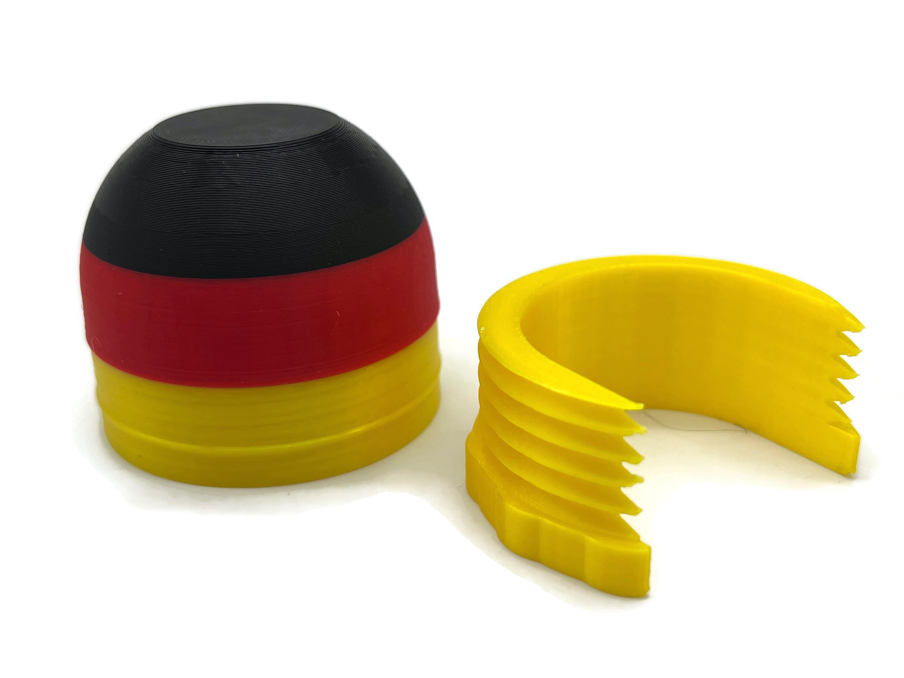 Abdeckung für Anhängerkupplung Deutschland Schwarz-Rot-Gold mit stabiler Kappe aus Polylactid - Vorschau 6