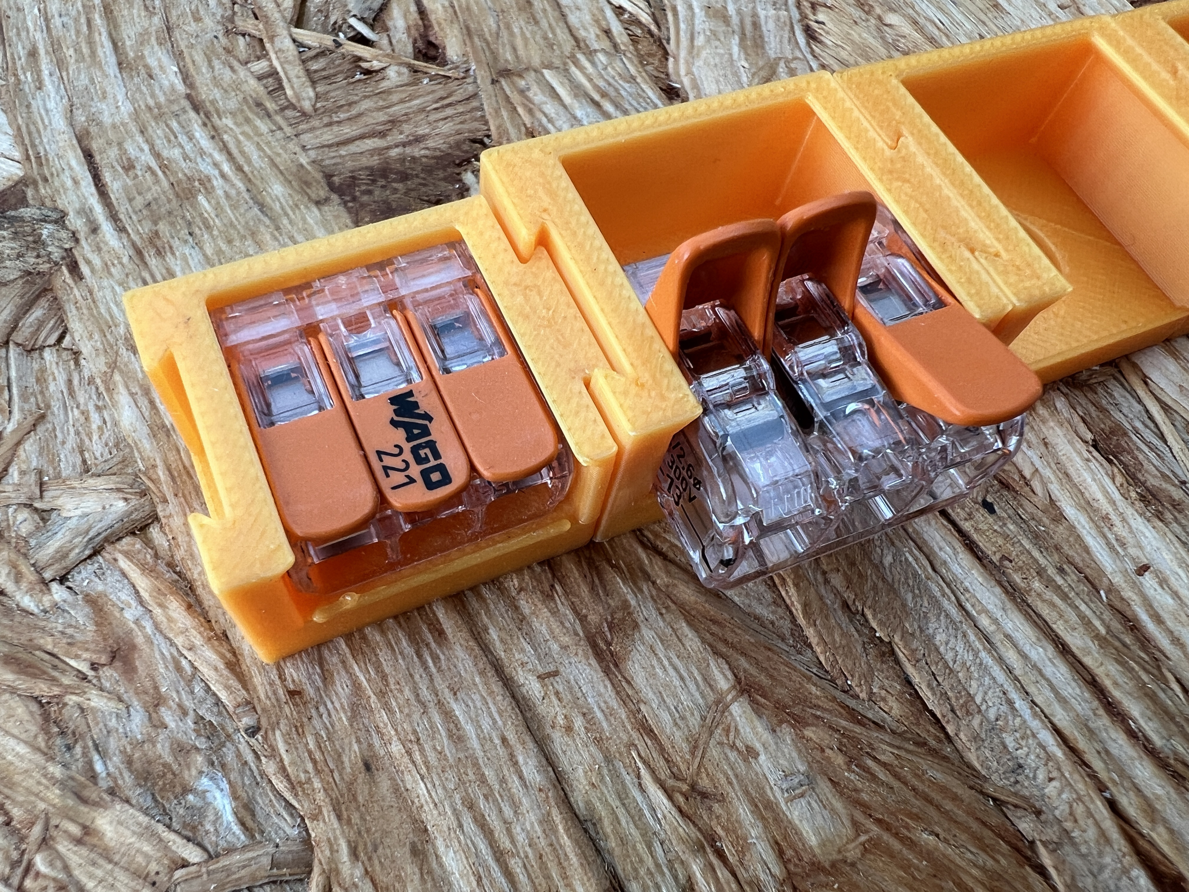 10x Halterung für Wago 3er Klemmen Typ 221-613 bis 6mm2 steckbar und kaskadierbar - Vorschau 3