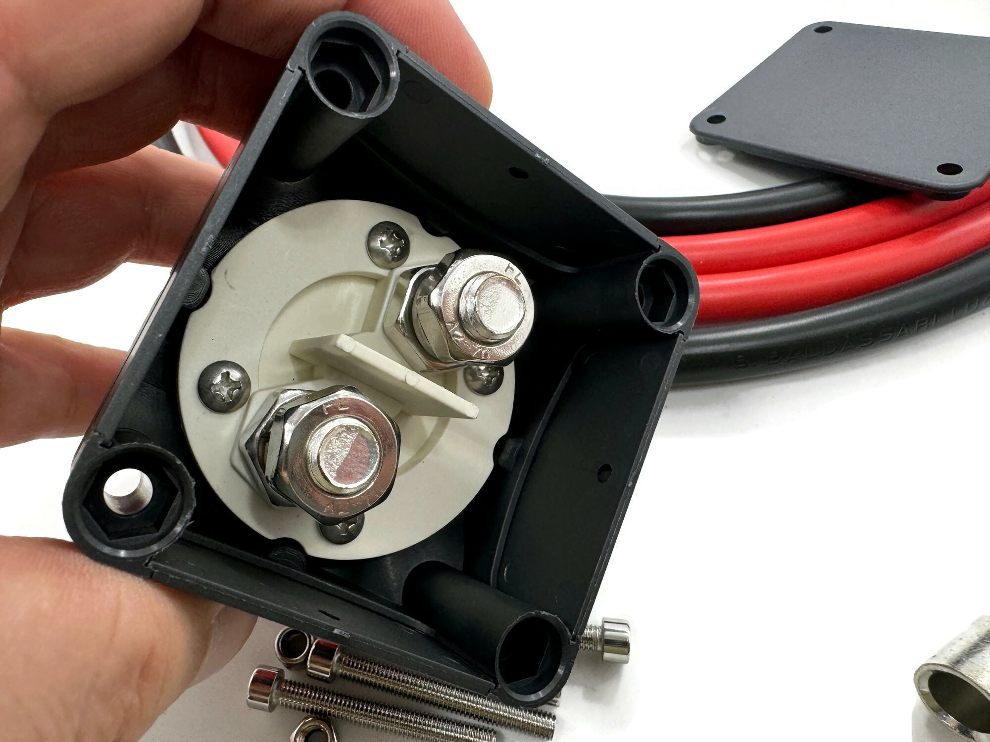 eXODA Kabel Set 50mm2 2x M8 2x M10 Trennschalter je 2m Rot Schwarz mit Sicherung - Vorschau 2