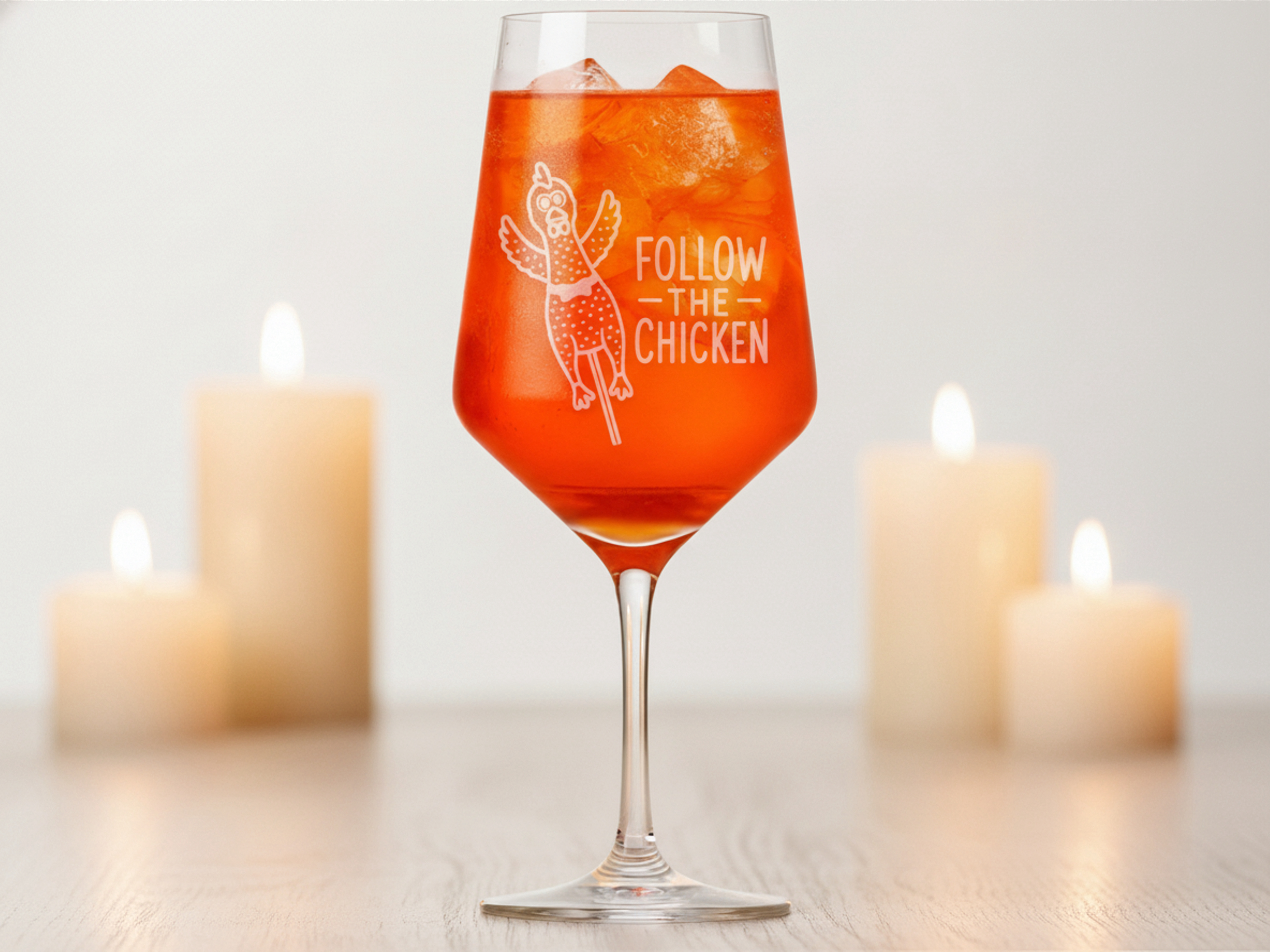 1x Weinglas mit Gravur Follow the Chicken 350ml spülmaschinenfest langlebig - Vorschau 2