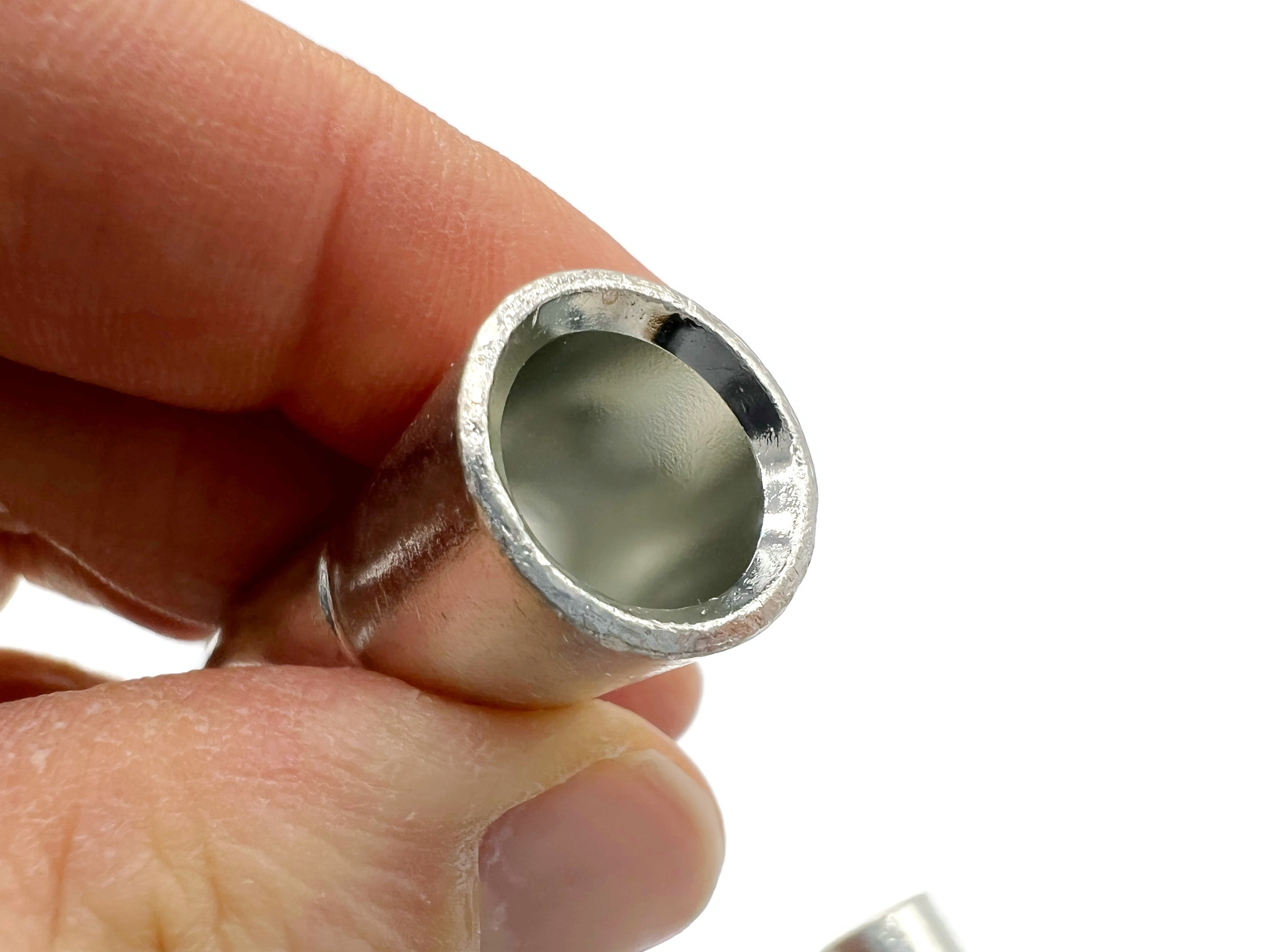 Kabelschuh 70mm2 M10 4x für Batteriekabel - robustes Verbindungselement für Fahrzeugtechnik und Industrie - Vorschau 4