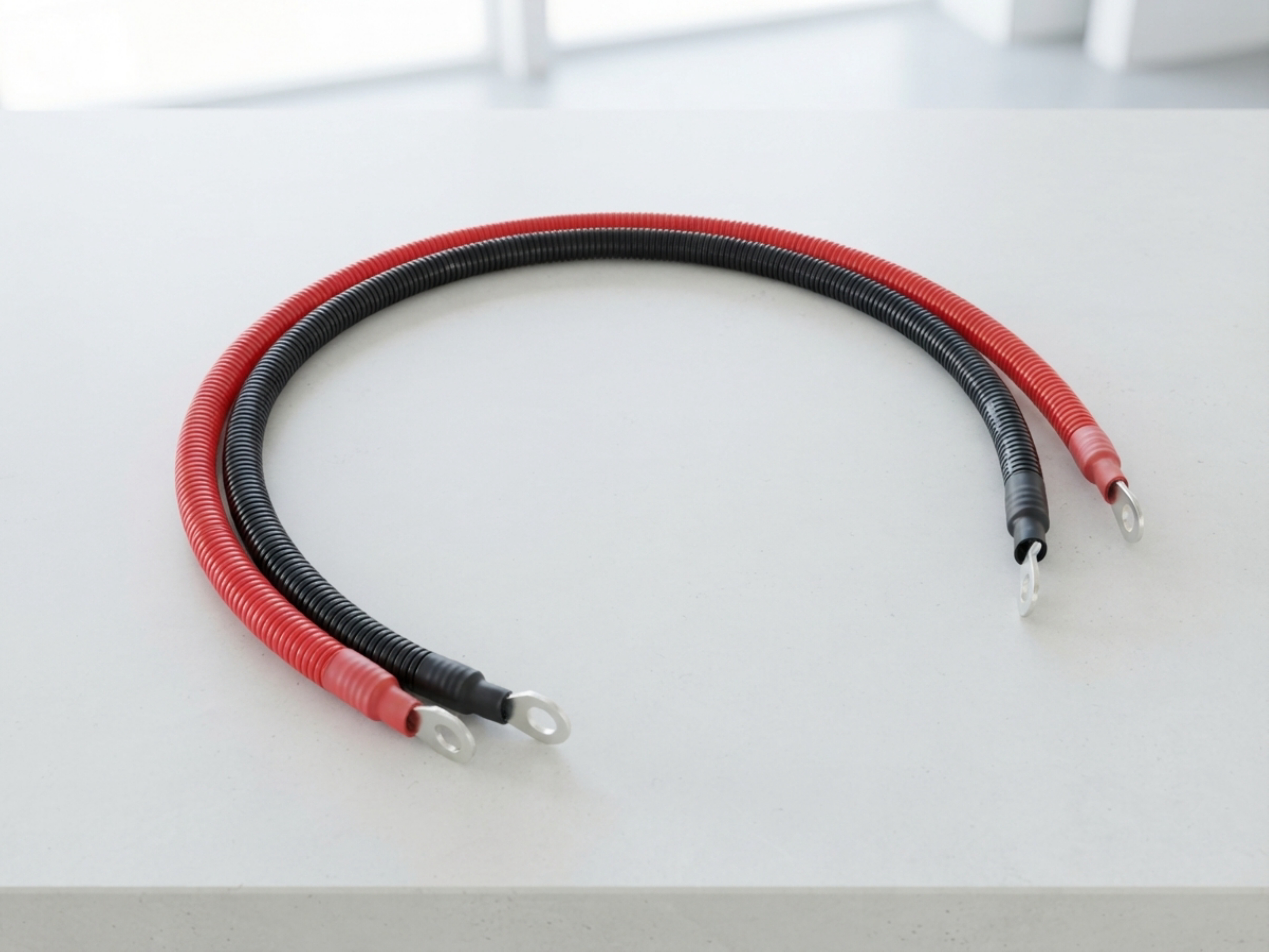 Batteriekabel Set 25 mm² 75cm mit M8 Kabelschuhen Rot Schwarz Wellrohr - Vorschau 3