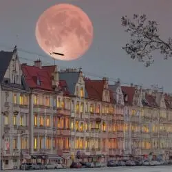 Earth partially obscures visibility of supermoon Wednesday.