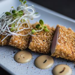Gebratener Thunfisch mit Sesamkruste