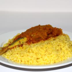 Senegalesische Thiebou Yapp: Arroz de pescado tradicional de África Occidental
